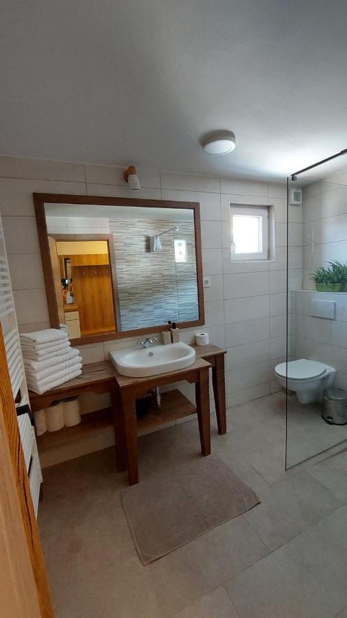 Apartments Ela Rateče Extérieur photo