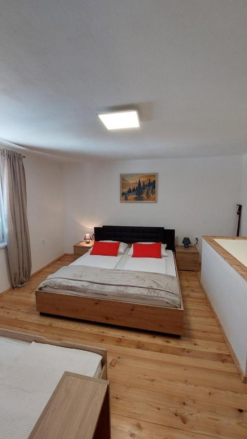 Apartments Ela Rateče Extérieur photo